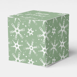 Modern Snowflake Personalized Favor Gift Box