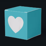 Modern Solid Teal Simple Chic Elegant Favour Box<br><div class="desc">Modern Solid Teal Simple Chic Elegant Favour Boxes features a modern solid teal. Perfect for Valentine's Day,  Women's Day,  Mother's Day,  birthday parties,  anniversary,  weddings,  baby showers and more. Created by Evco Studio www.zazzle.com/store/evcostudio</div>