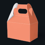 Modern Solid Vibrant Orange Simple Chic Elegant Favour Box<br><div class="desc">Modern Solid Vibrant Orange Simple Chic Elegant Favour Boxes features a modern solid orange. Perfect for Valentine's Day,  Women's Day,  Mother's Day,  birthday parties,  anniversary,  weddings,  baby showers and more. Created by Evco Studio www.zazzle.com/store/evcostudio</div>