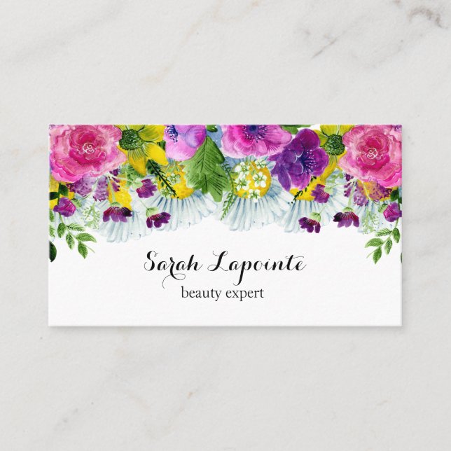 Modern Trendy Beauty Salon Business Card (Front)