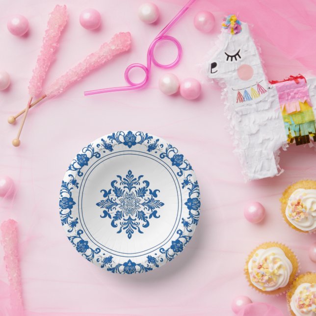 Modern trendy Blue and White Porcelain chinoiserie Paper Plate (Party)