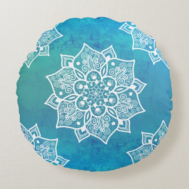 Modern turquoise blue ombre watercolor mandala round cushion (Front)