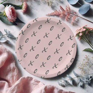 Modern Valentine's Day Paper Plate