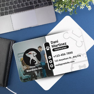 Modern Vet Animal Hospital – Black & White Business Card