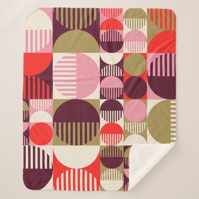 Modern vintage abstract seamless geometric pattern sherpa blanket (Front)