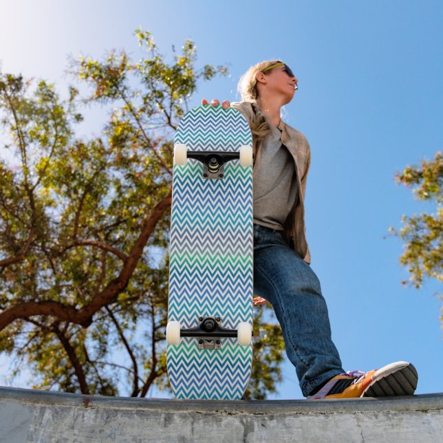 Modern Wave Skateboard (Outdoor 1)