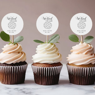 Modern We tied the knot pretzel favour bag wedding Classic Round Sticker