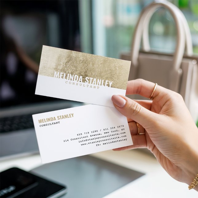Modern white chic gold foil elegant colour block business card (Modern white chic gold foil elegant color block)