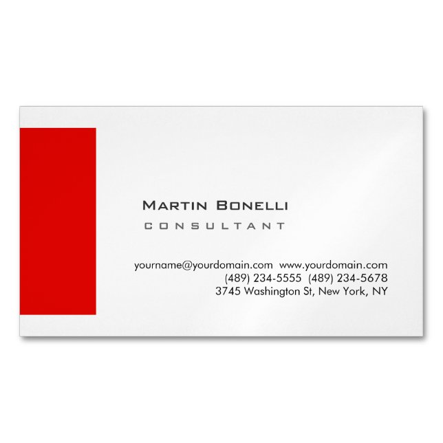 Modern White Red Simple Premium Pearl Magnetic Business Card (Front)