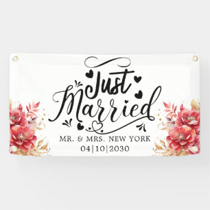 Modern With Heart Just Married Car Banner