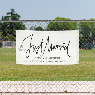 Modern With Heart Just Married Car Banner