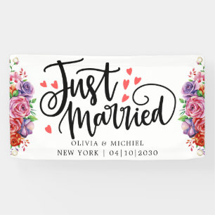 Modern With Heart Just Married Car Banner
