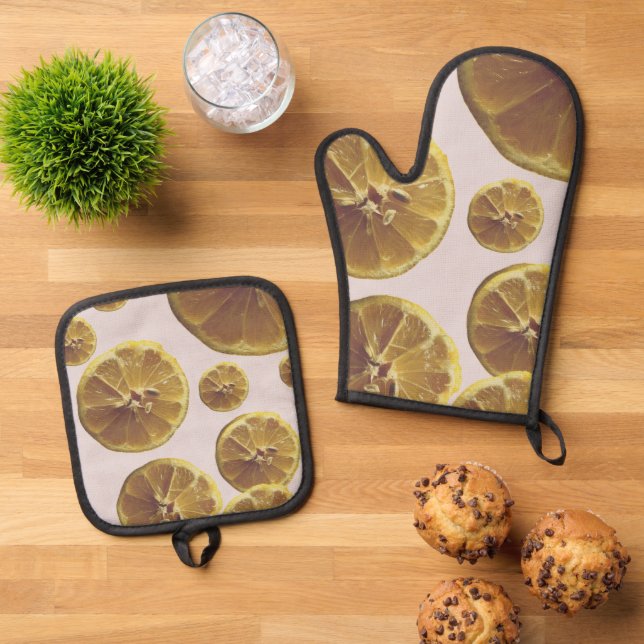 Modern yellow lemon fresh fruit circle slice dots  oven mitt & pot holder set (Top Down)