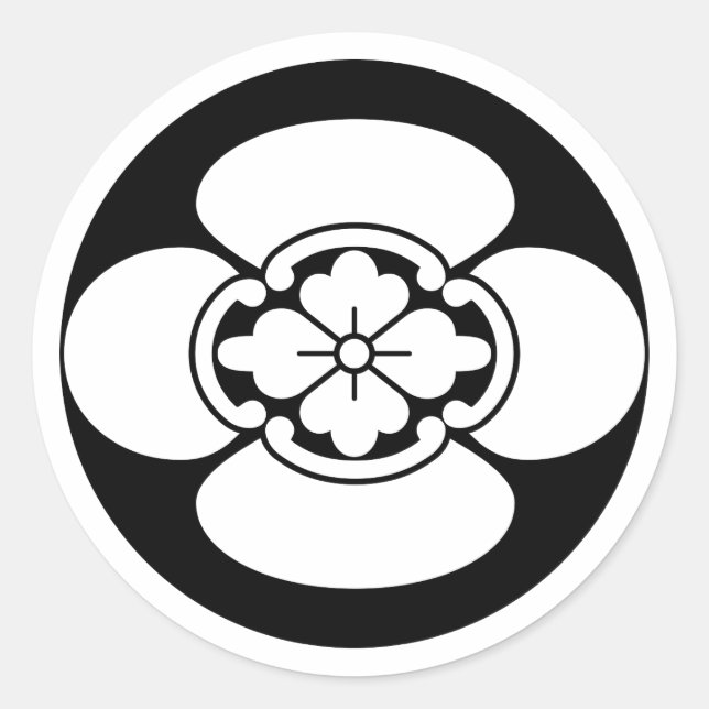 Mokko in rice cake classic round sticker (Front)