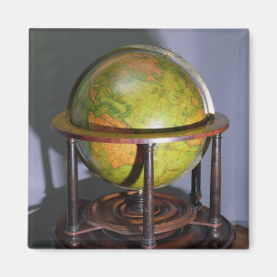 Molyneux Globe Magnet