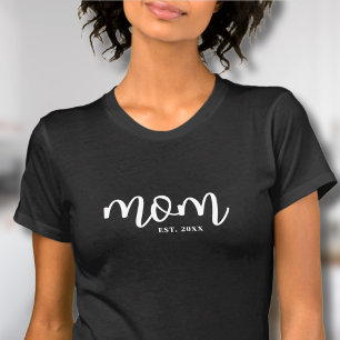 Mom Established New Mom Gift T-Shirt