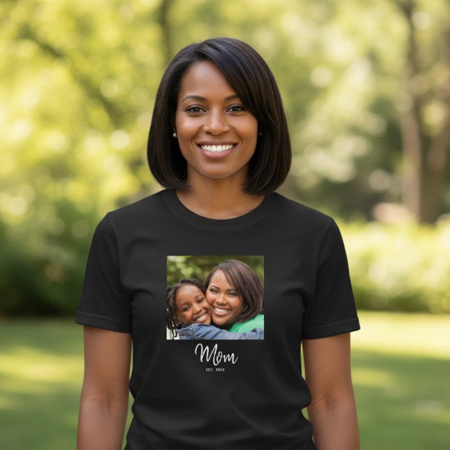Mom Established Script Photo T-Shirt (Creator Uploaded)