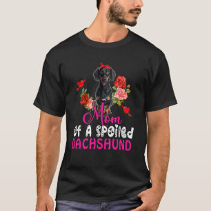 Mom Of A Spoiled Dachshund Cute Dachshund Bow Tie  T-Shirt