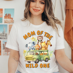 Mom of the Wild One safari animals birthday  T-Shirt
