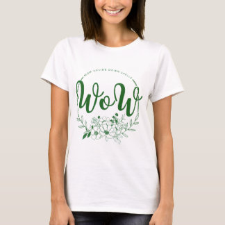 MOM upside down spells WOW! T-Shirt