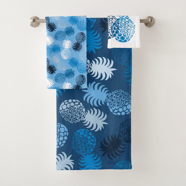 Momona Hawaiian Tropical Pineapple Coordinates Bath Towel Set (Insitu)