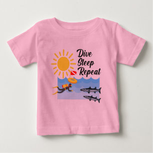 Moms Diving Buddy Design - Baby Fine Jersey T-Shir T-Shirt