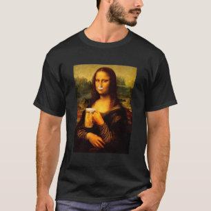 Mona Lisa drinking beer, Beer lover  T-Shirt