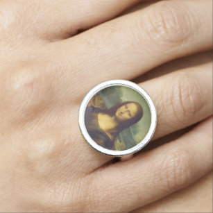 Mona Lisa Ring