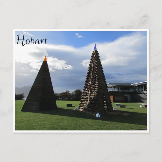 mona pyramids postcard (Front)