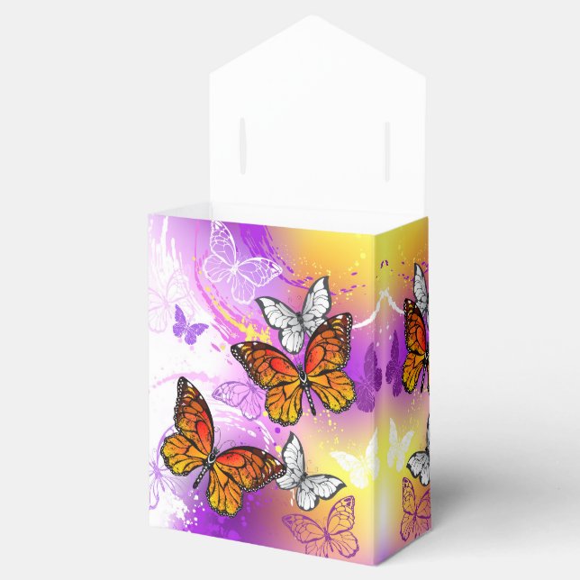 Monarch Butterflies on Purple Background Favour Box (Opened)