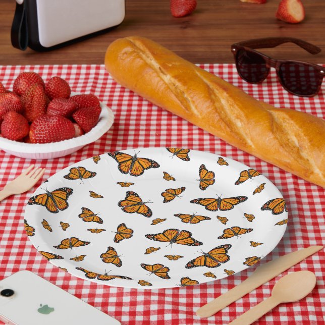 Monarch butterflies  paper plate (Picnic)
