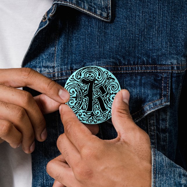 Monarchia "K" 6 Cm Round Badge (Pinback button badge Monarchia letter K fancy font button)