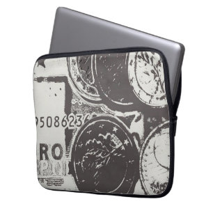 Money makes the world go round laptop sleeve