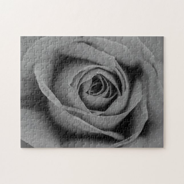 Monochromatic Rose Puzzle (Horizontal)