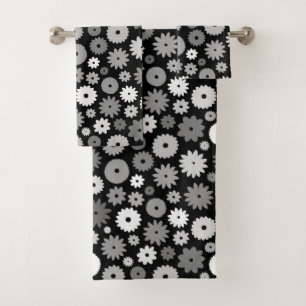 Monochrome Blooms Pattern Bath Towel Set