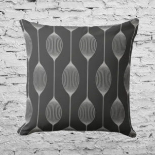 Monochrome Geometry – Abstract Pattern Cushion