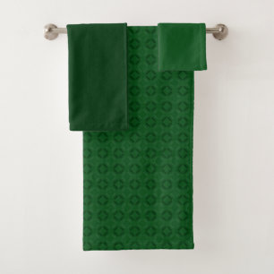 Monochrome green elegant geometric pattern. bath towel set