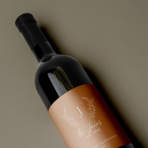 Monogram family name classy elegant template wine label