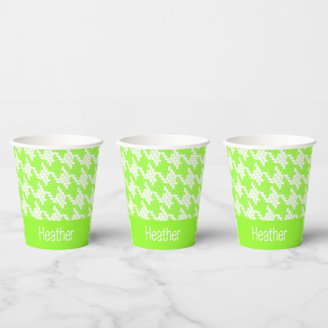 Monogram green and white houndstooth pattern  paper cups (Multi)