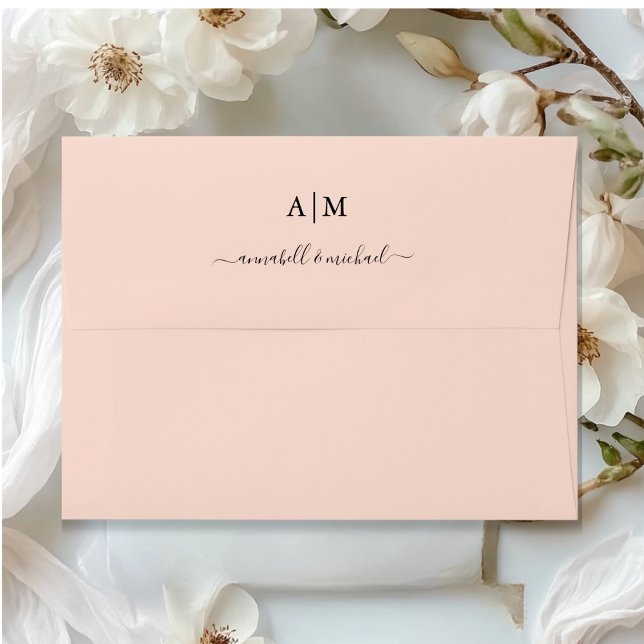 Monogram, Handwriting, Elegant Blush-Peach Envelope (Monogram, Handwriting, Elegant Peach Envelope)