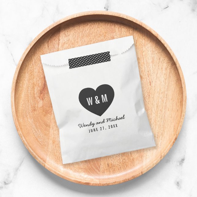 Monogram Heart Modern Wedding Favour Bag (Creator Uploaded)