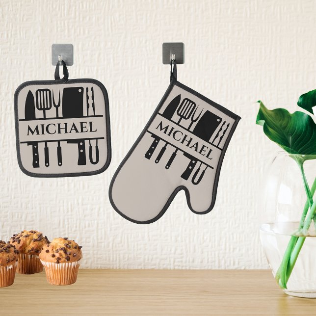 Monogram Name BBQ Chef Cook Grilling Oven Mitt & Pot Holder Set (Creator Uploaded)