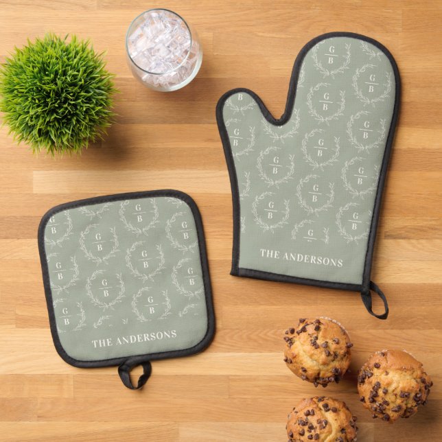 Monogram sage green photo family wreath elegant oven mitt & pot holder set (Top Down)