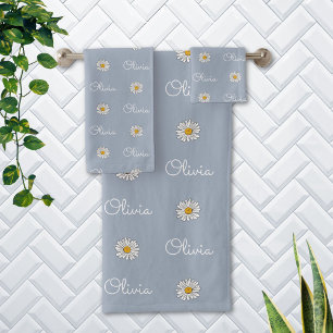 Monogrammed Custom Name White Daisy Floral Pattern Bath Towel Set