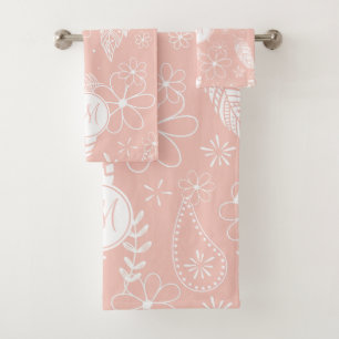 monogrammed feathers flower doodles pink ANY colou Bath Towel Set