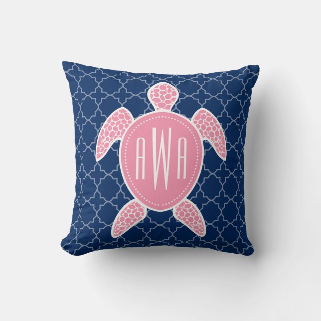 Monogrammed Pink Sea Turtle Blue Quatrefoil Cushion (Front)