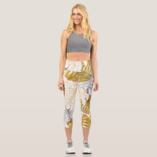 Monstera Leaves: Golden White Capri Leggings