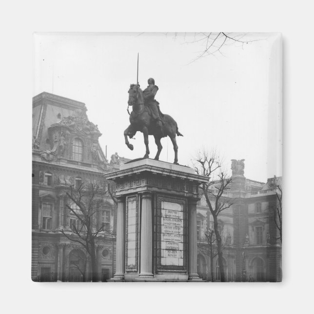 Monument dedicated to General Lafayette Magnet (Front)