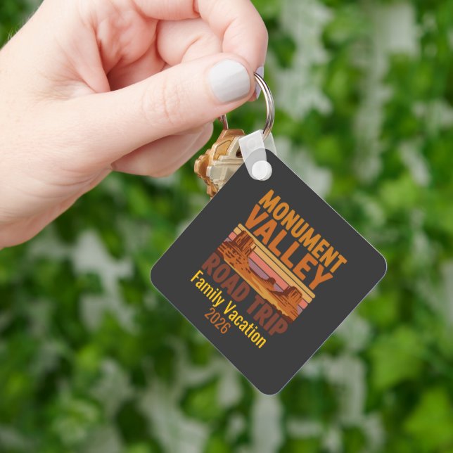 Monument Valley Road Trip Scenic Desert Adventure Key Ring (Hand)