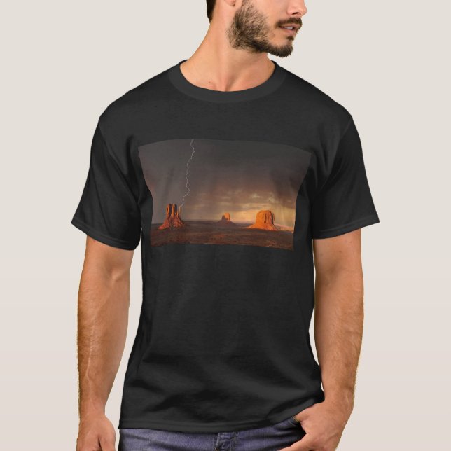 Monument Valley T-Shirt (Front)